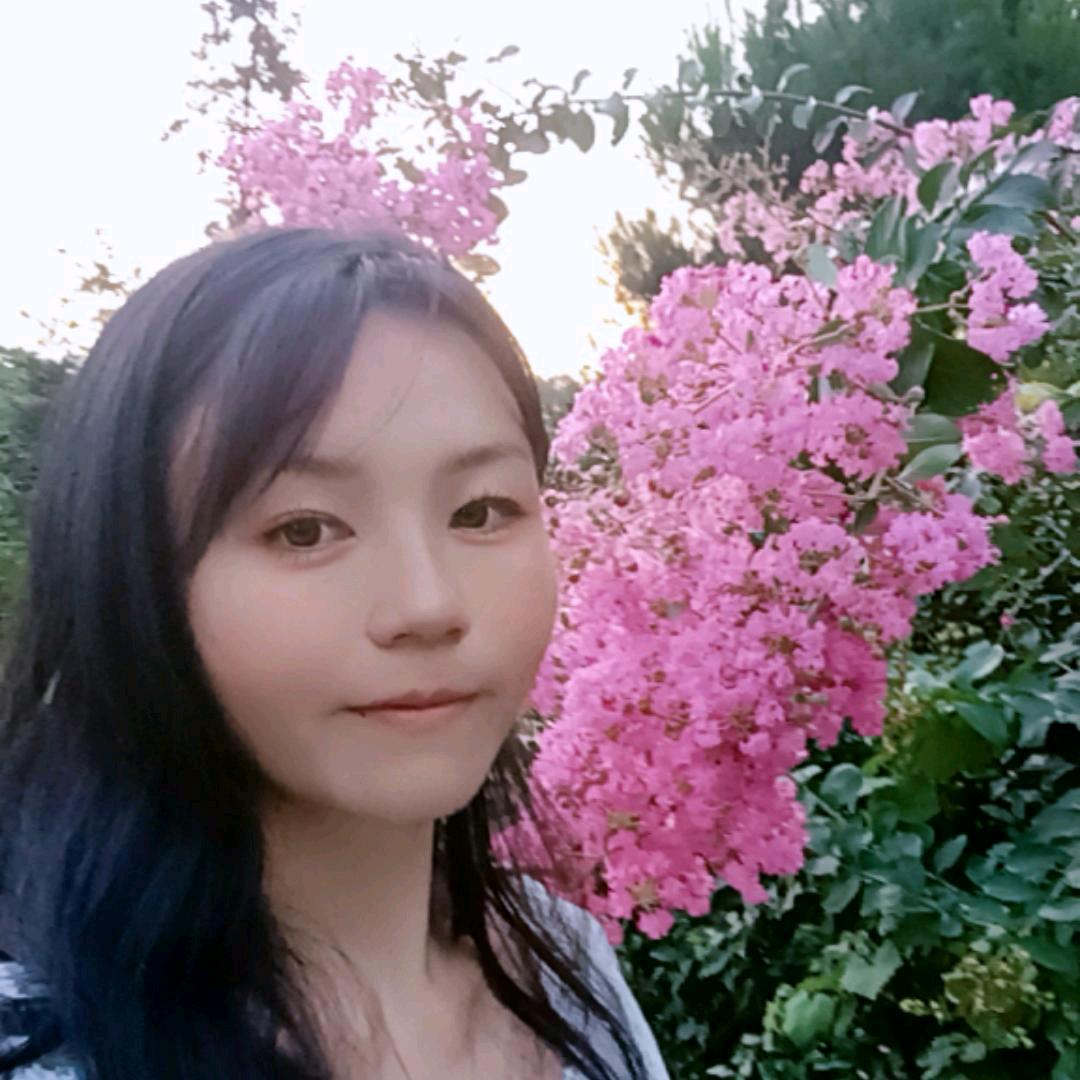 🌸🖼️丫头