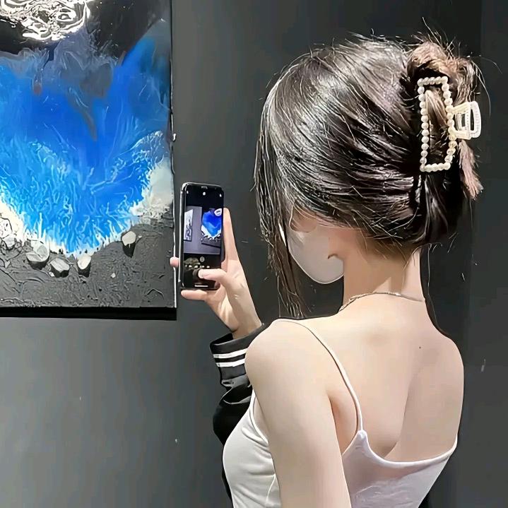 浠浠爱玩🐰