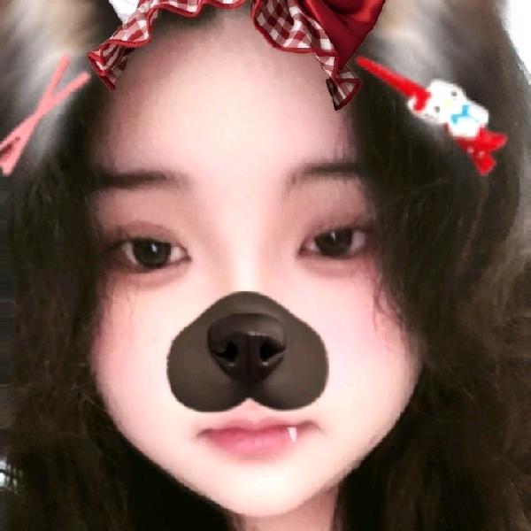 🐷🐷女孩