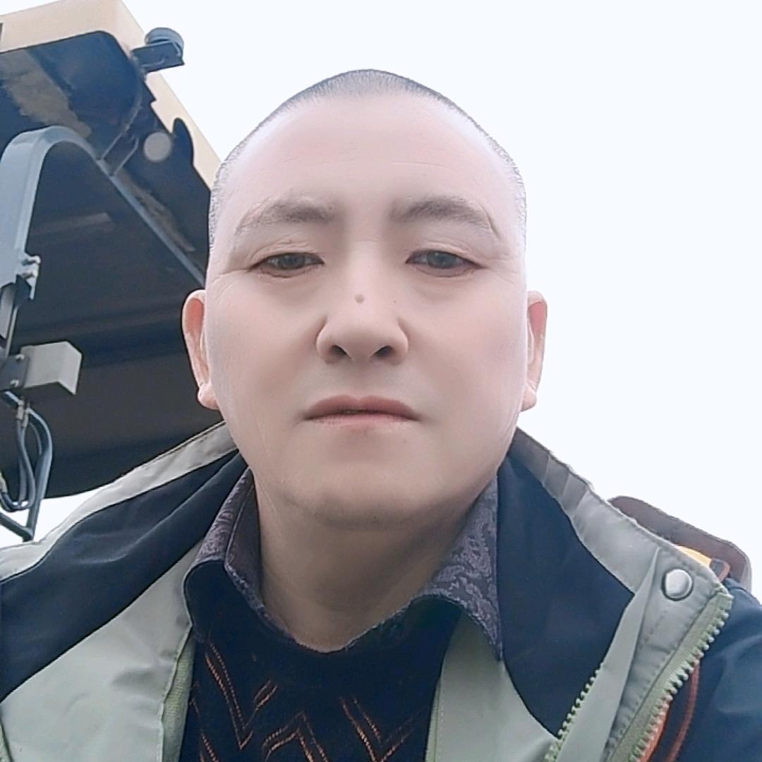 坚持锻炼陈国良