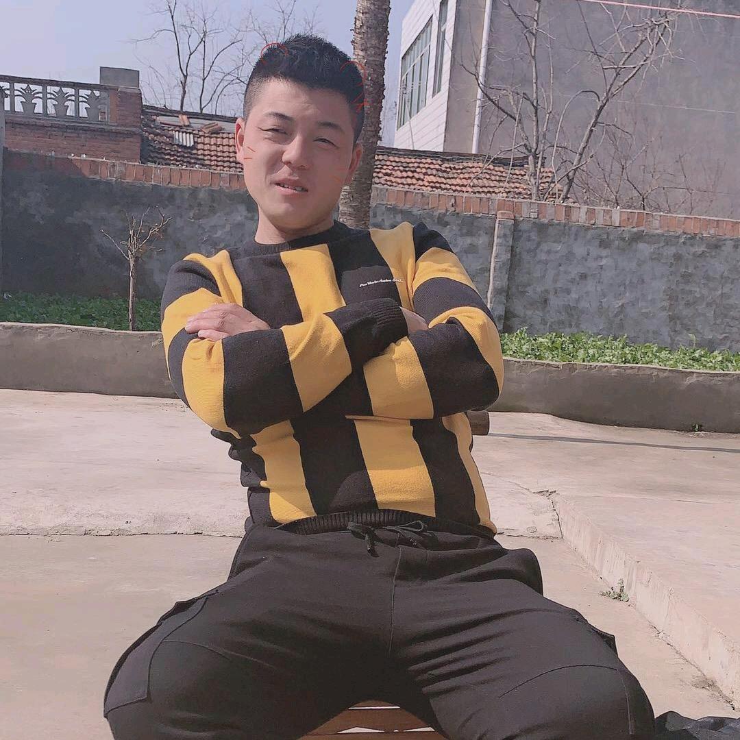 一步一小迈，潇洒走一生