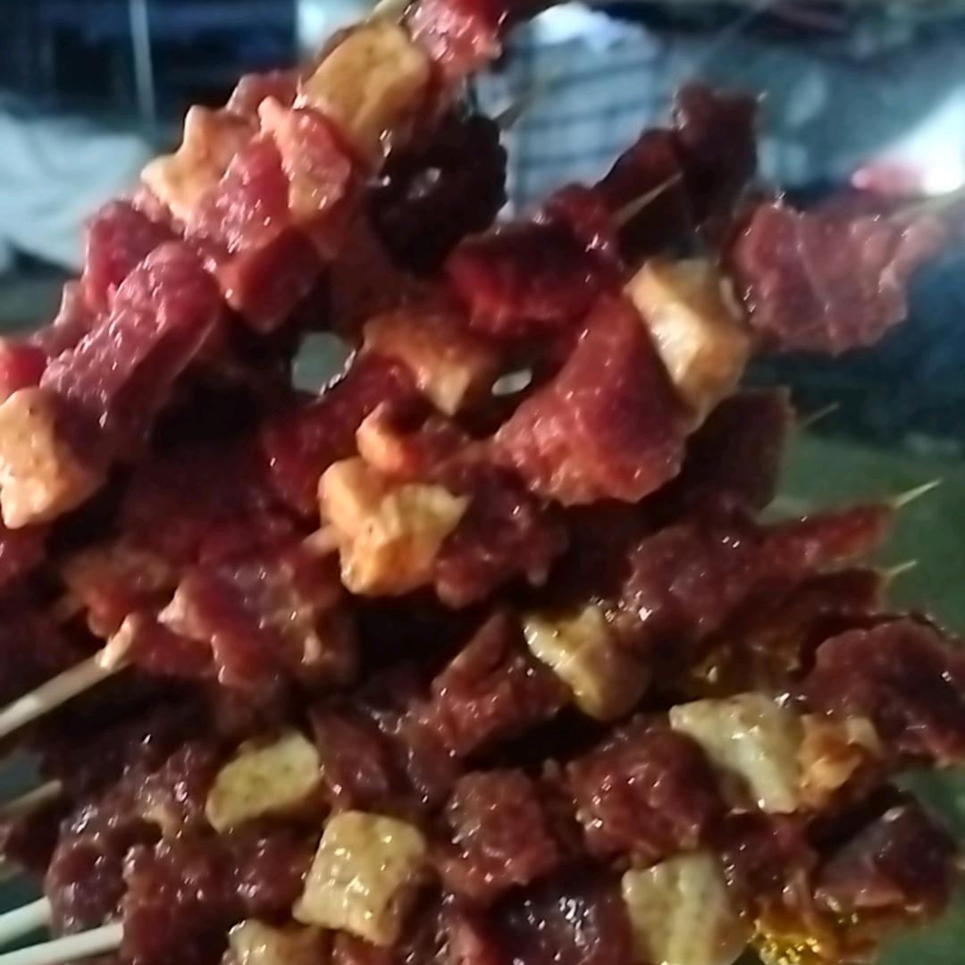 美妙人生八点半烧烤