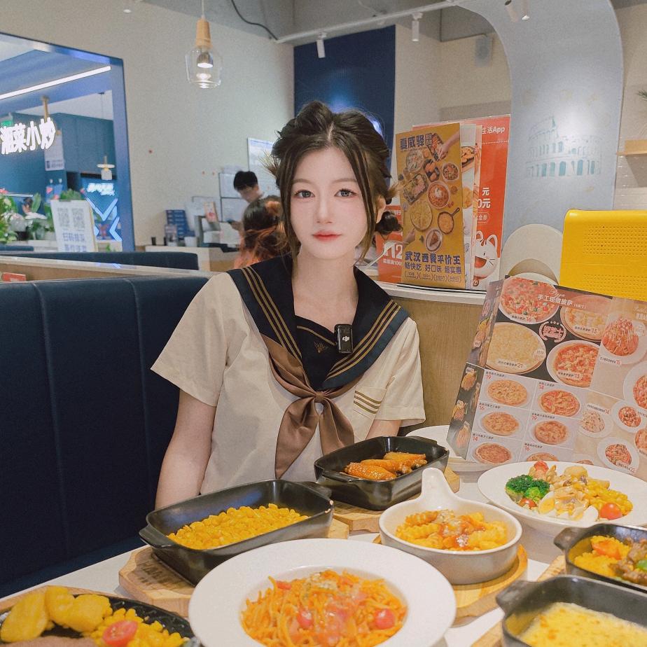田蕊蕊Tyann