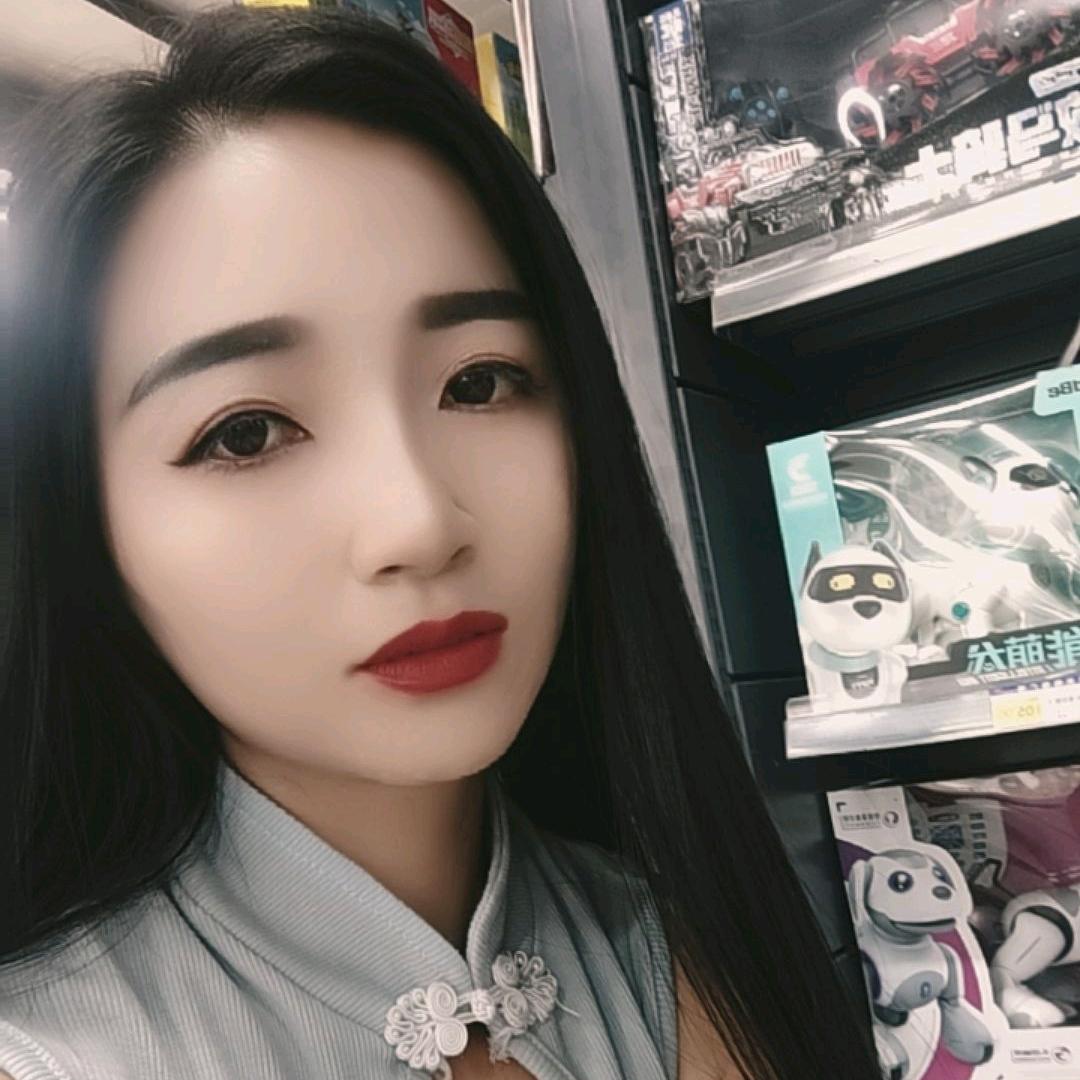 张佳潞