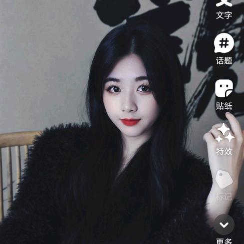 云南彝族妹