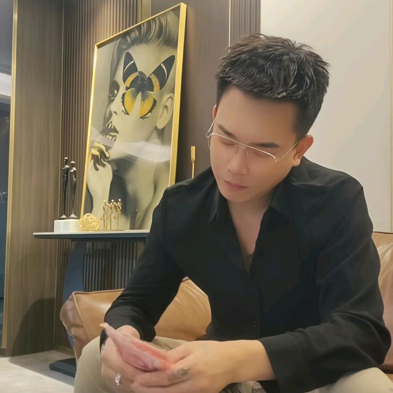 (伟 少) 南昌夜场娱乐向导