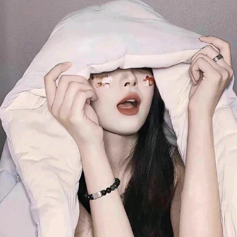 笑笑💭