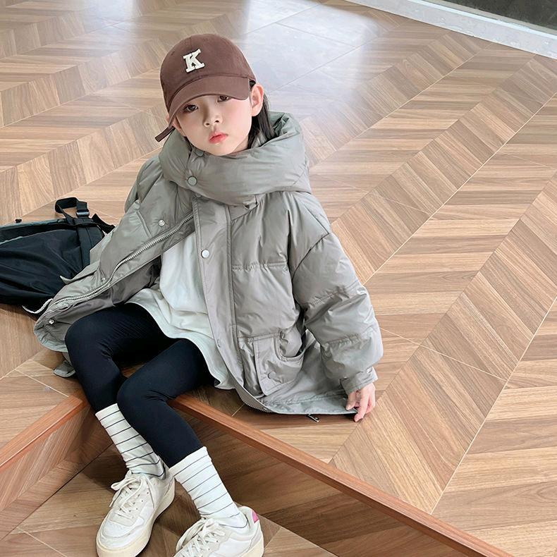 鸭卡鸭童装服饰厂