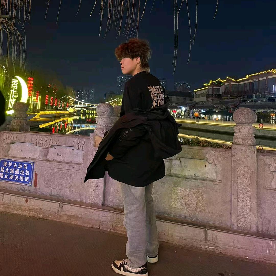 不近男色