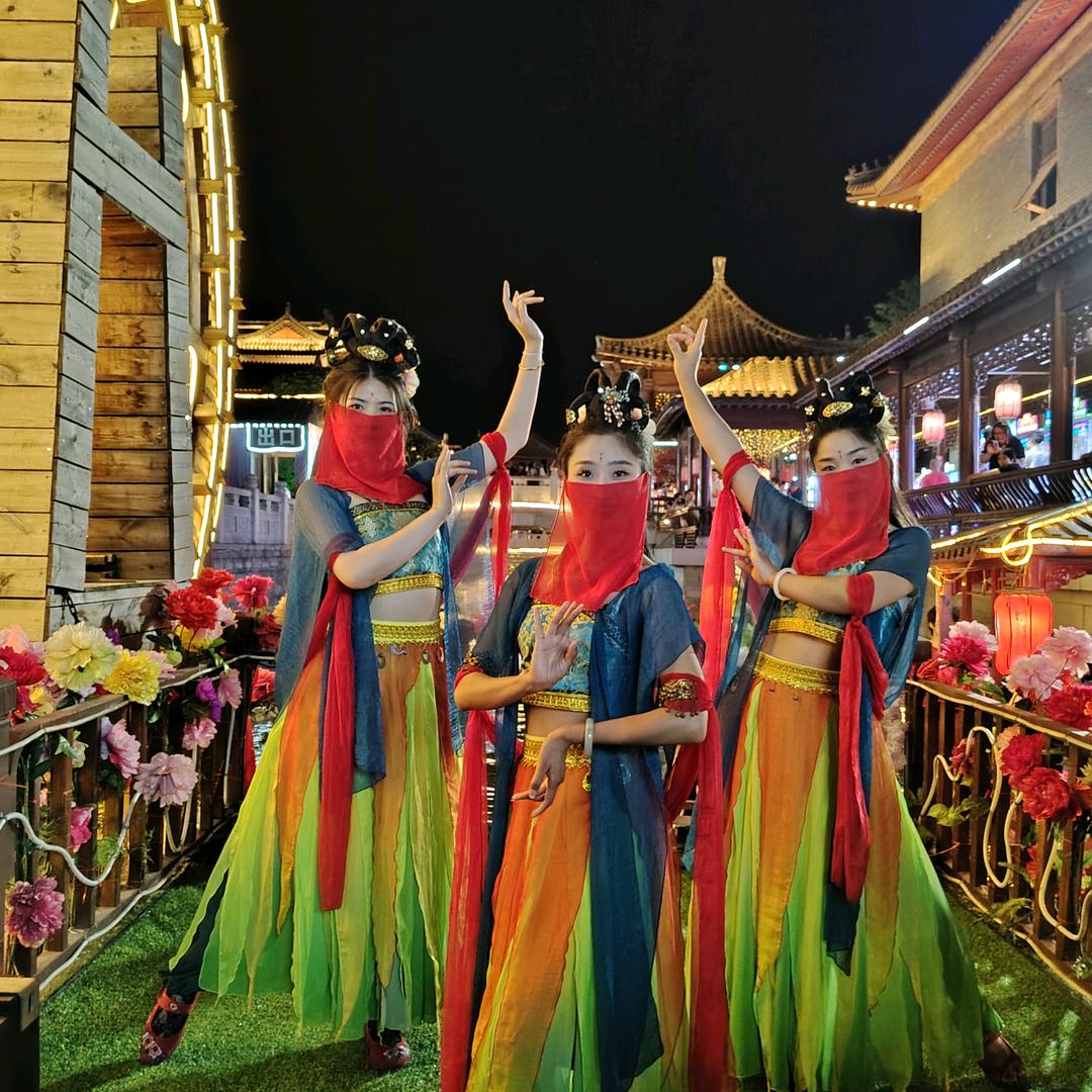 皇家驿站豹哥