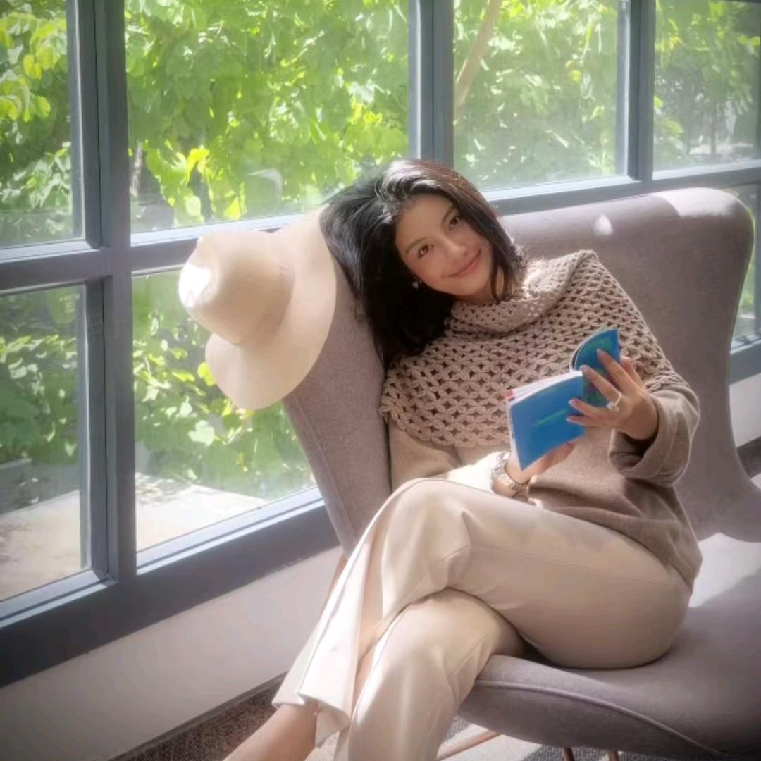 粱夜—穿搭优选