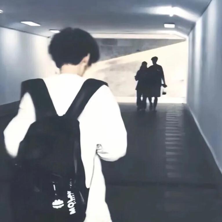 D帝   H 皇