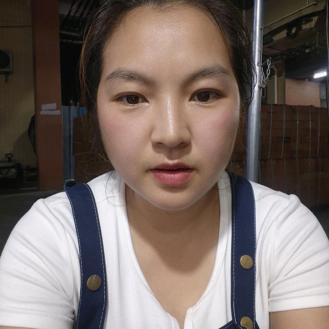 小妹烧烤烤鱼（二区小摊）