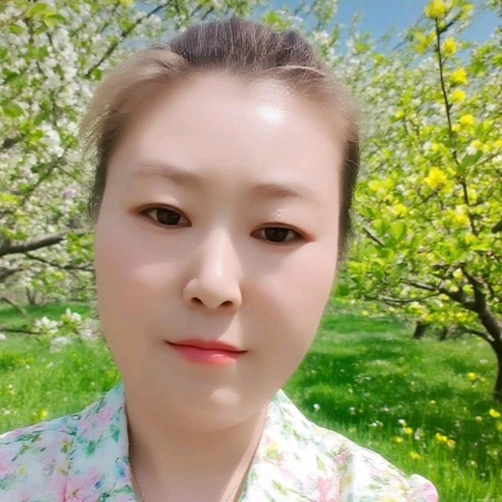 曹德艳