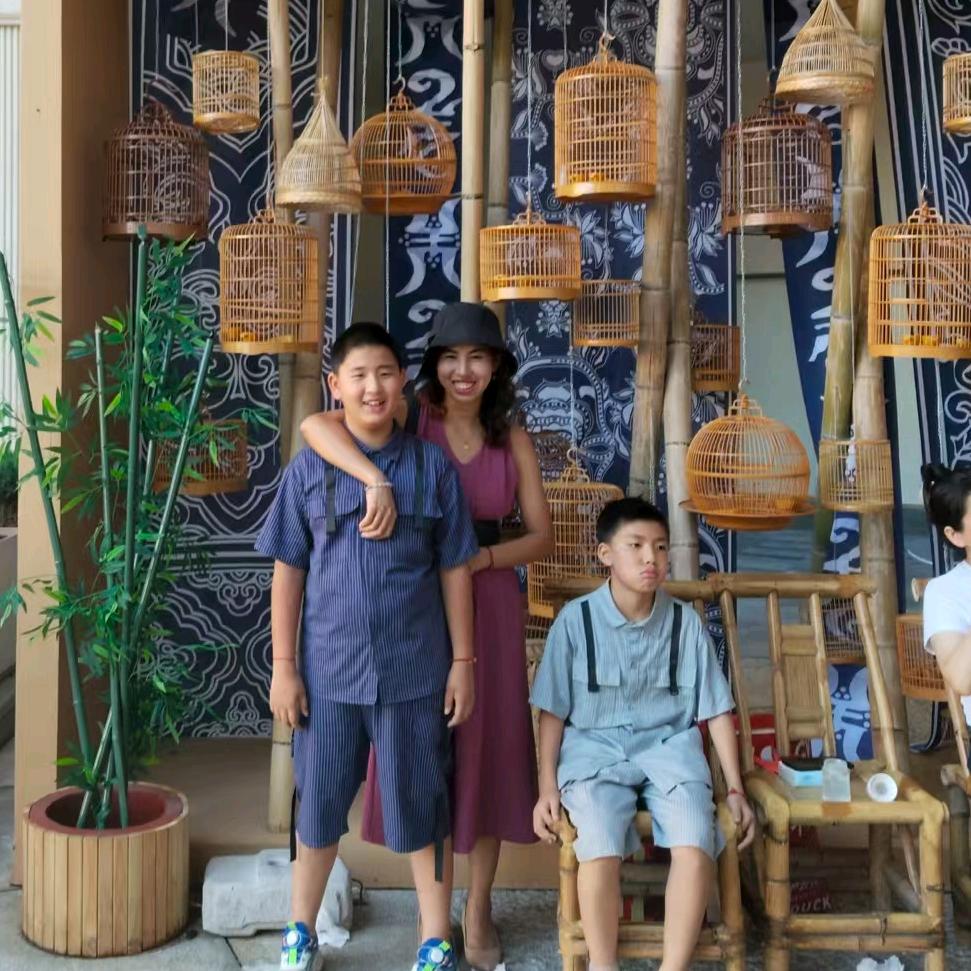 陈：Ch ִֶָꨄenᯐ