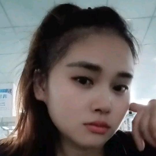 幸运女神小姐姐，