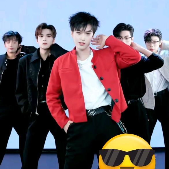 ⭐️小白兔❤️BOSS BABY 晴川⭐