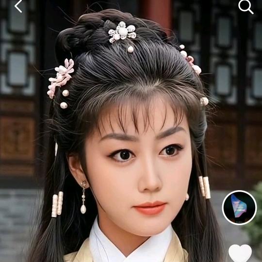 潍坊市欧神诺瓷砖夏姐