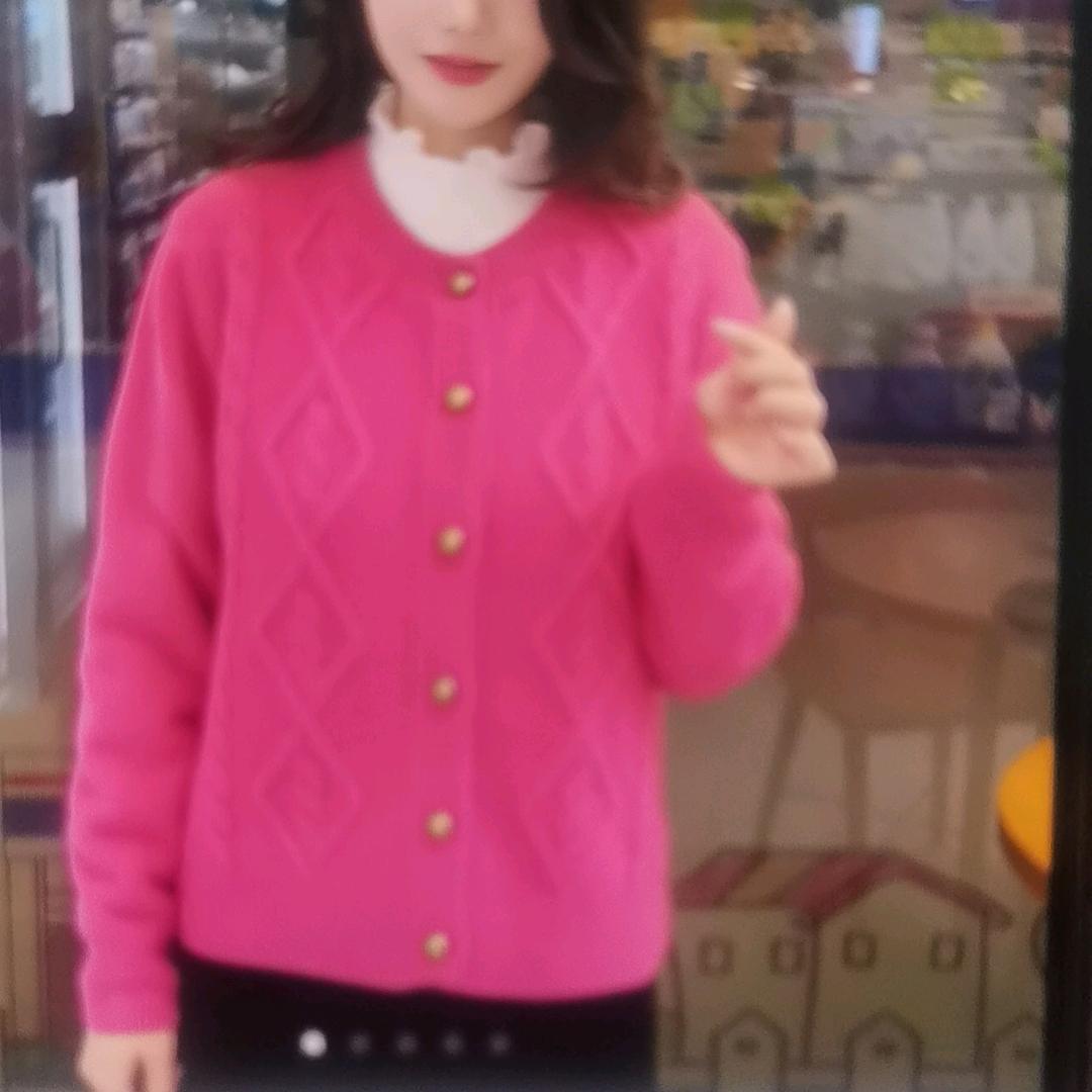 啾云云女装