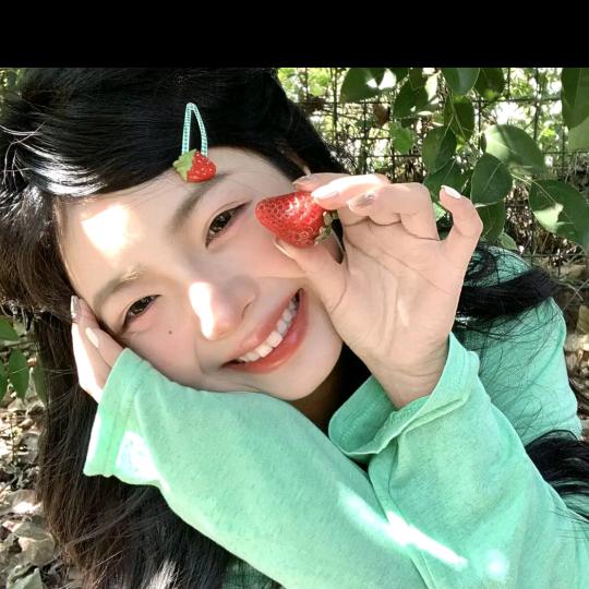 吃葡萄就吐葡萄皮🍇
