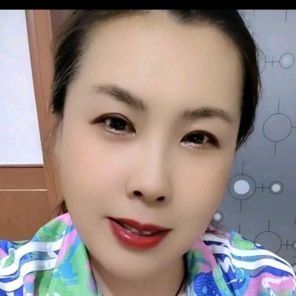 红梅迎春  💞朱由兴华剧社鼓舞队