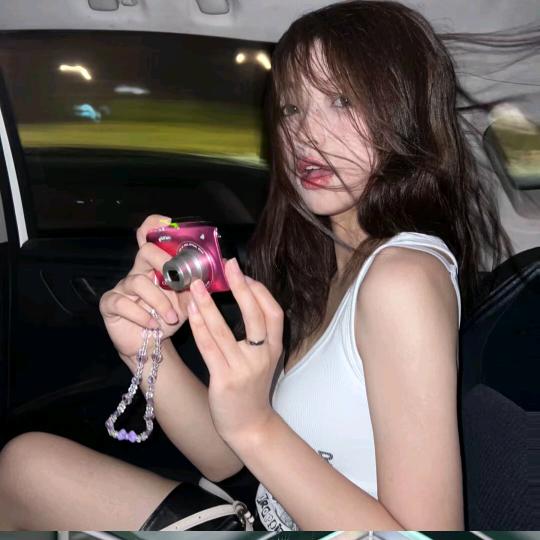 @小梨窝.