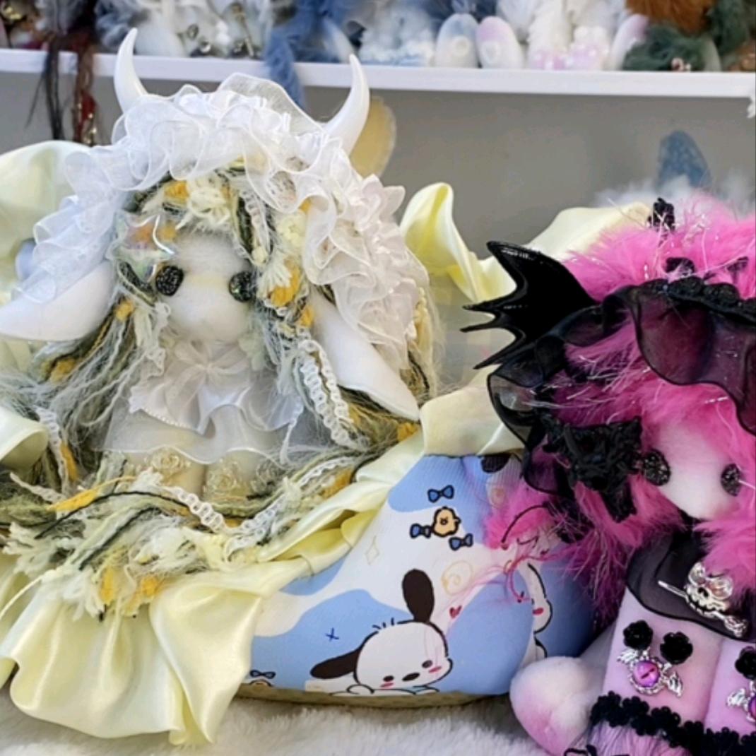 萌萌潮玩娃娃铺（接批发，定制）