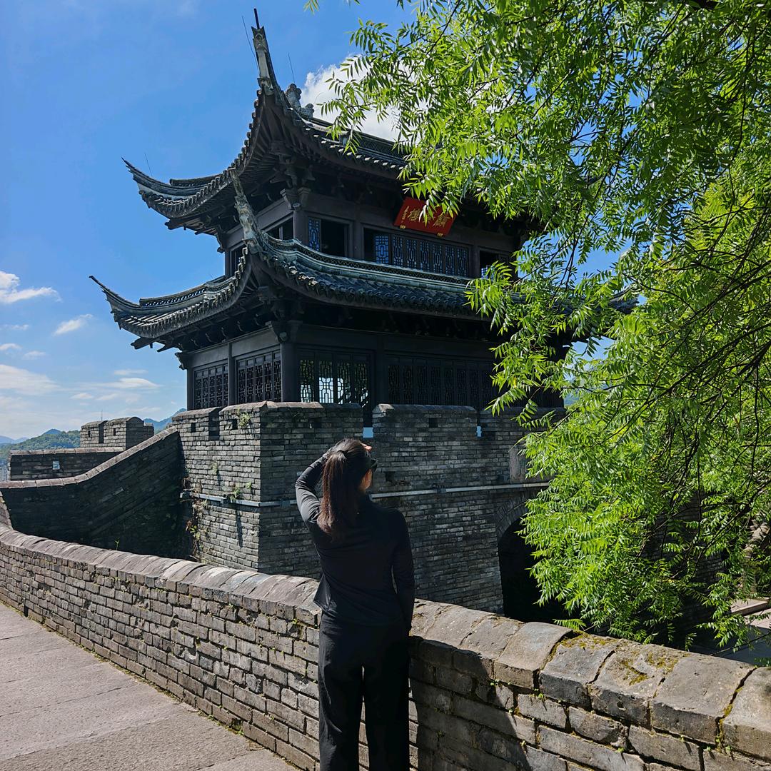 云涧户外潮流服饰严选店