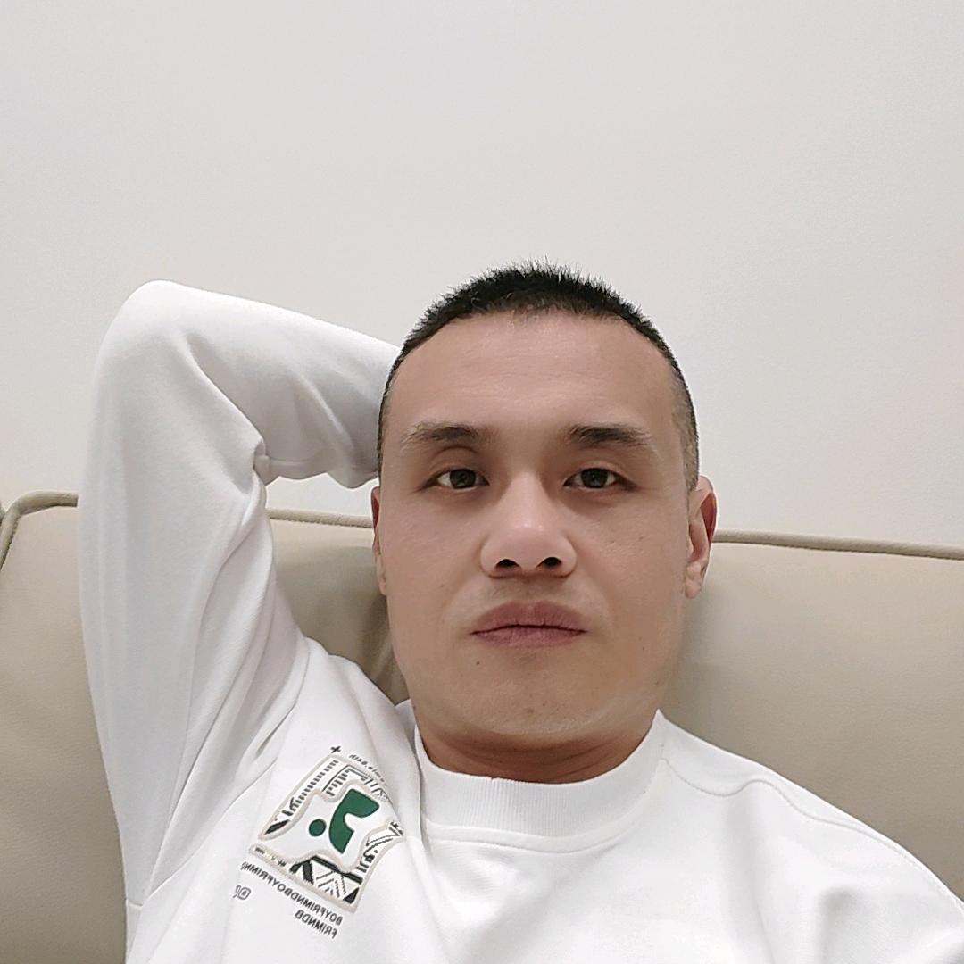 大邑安仁镇巴黎春天服装店