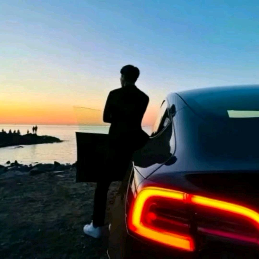 打吃鸡失误被队友骂伪人