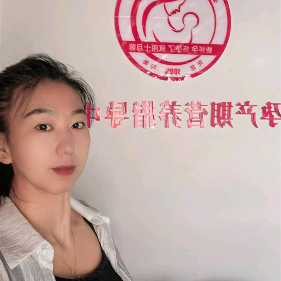 十月馨交城店郭春玲