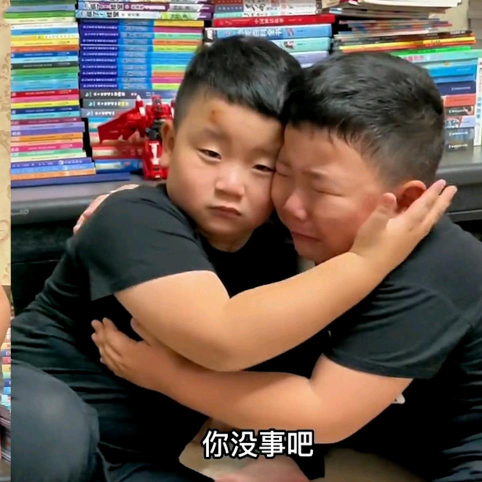 🐉说好的小孩干仗，结果大人都上🌊