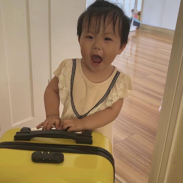 有五险一金的大专保安