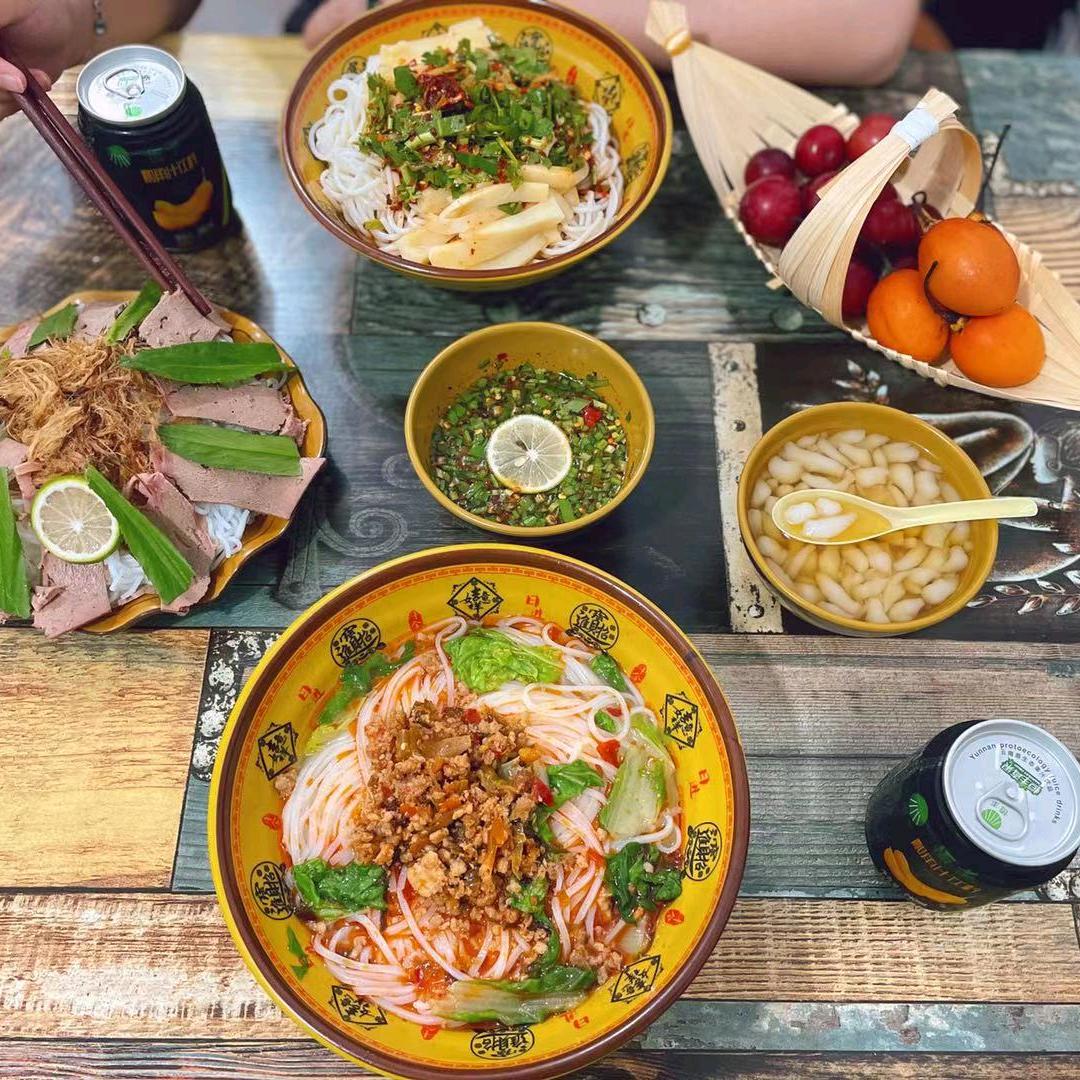 云南特色小吃问心无愧