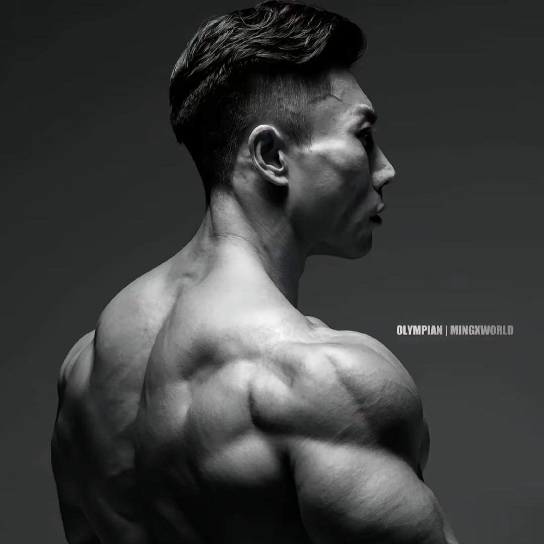 北鼻小张