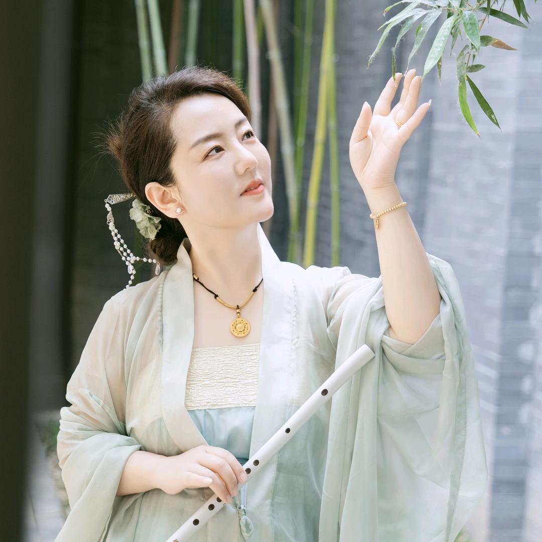 燕格格