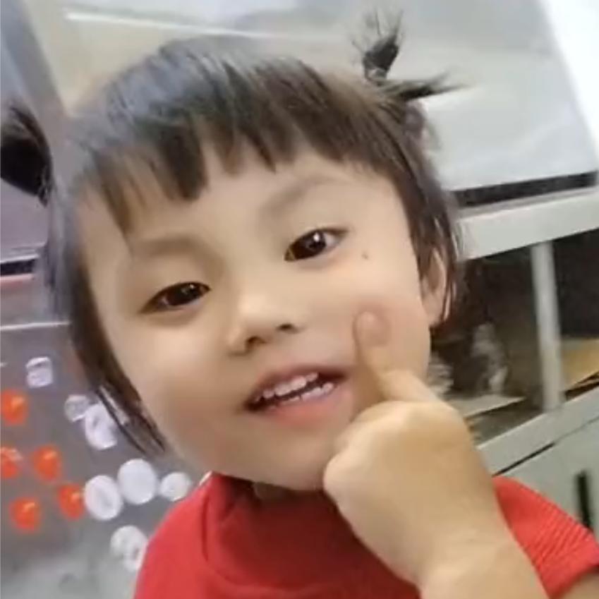 蒸馒头的小哥哥