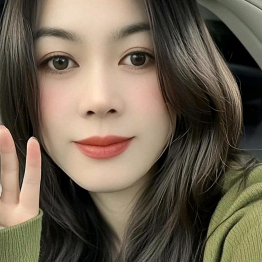 沉默的爱👩‍💋‍❤‍👩