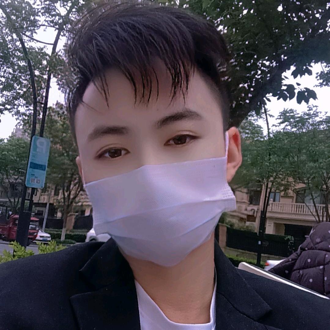 只吹烈酒不谈往事
