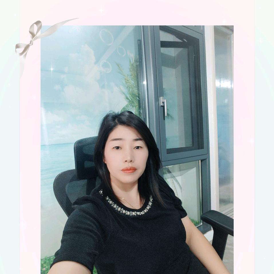 陕西妹子在毕节卖门窗