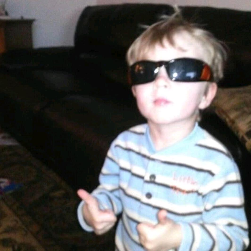 ￴ ￴   ￴ ￴ ￴￴