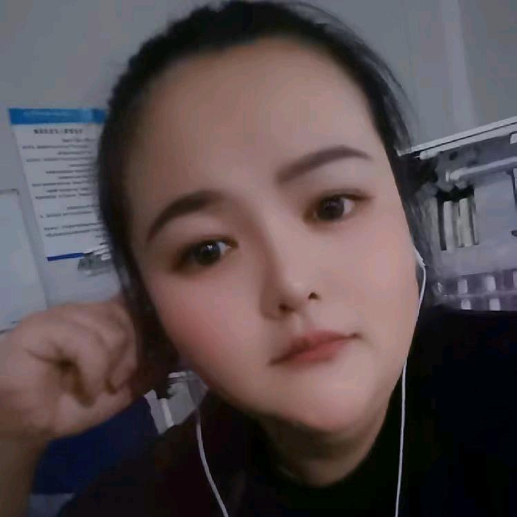 奕奕