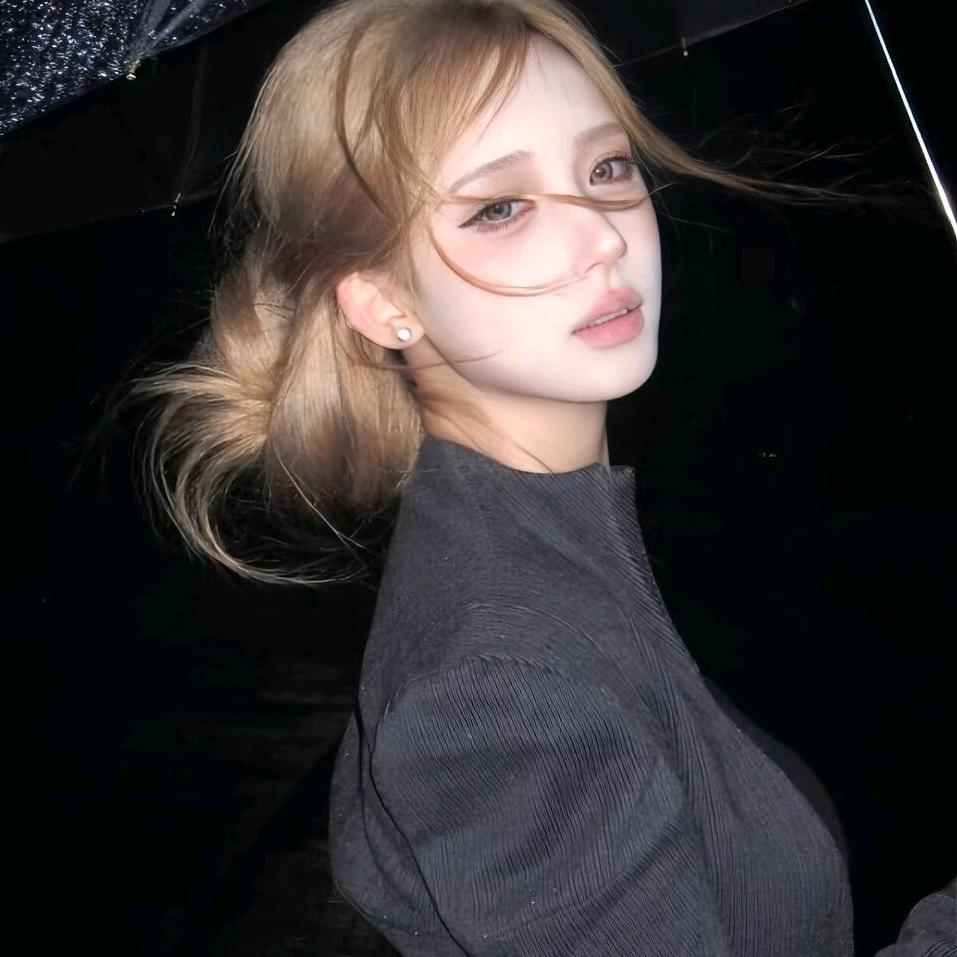 小璐乱撞✨