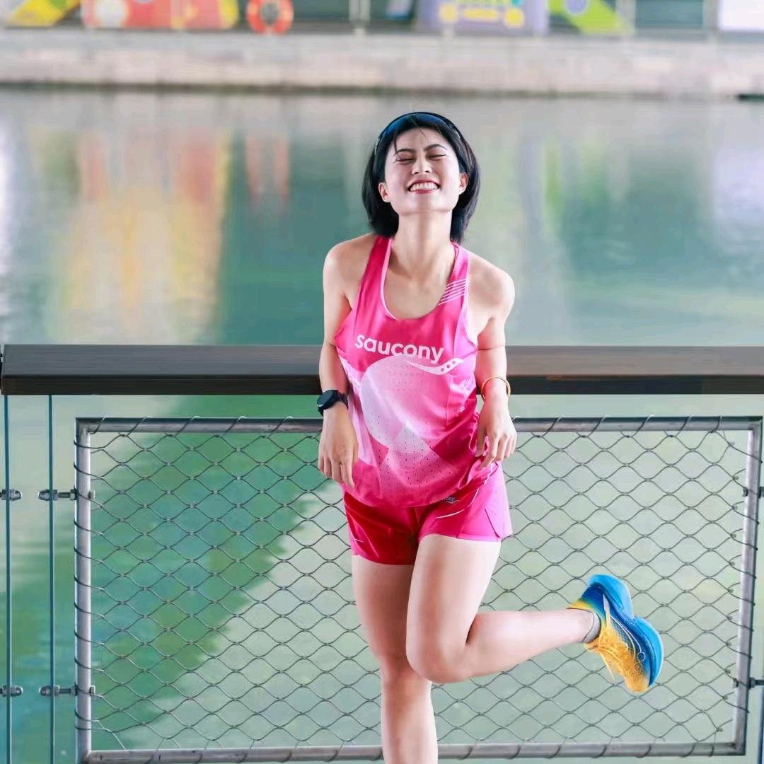 Saucony索康尼盐城金鹰