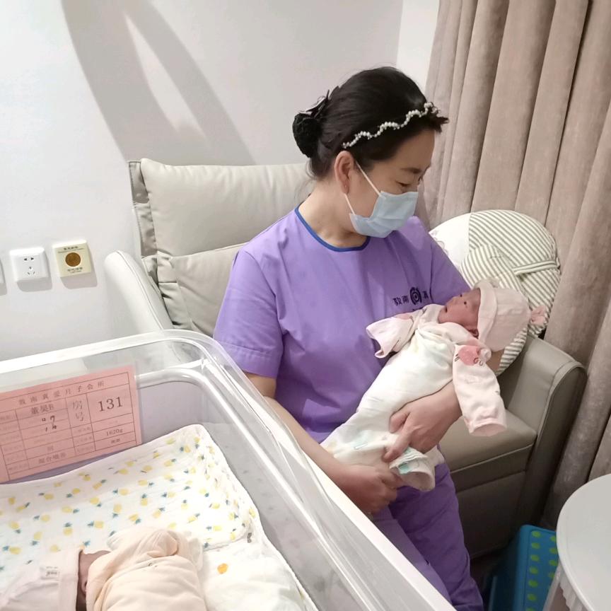 抚顺月嫂刘姐（培训）