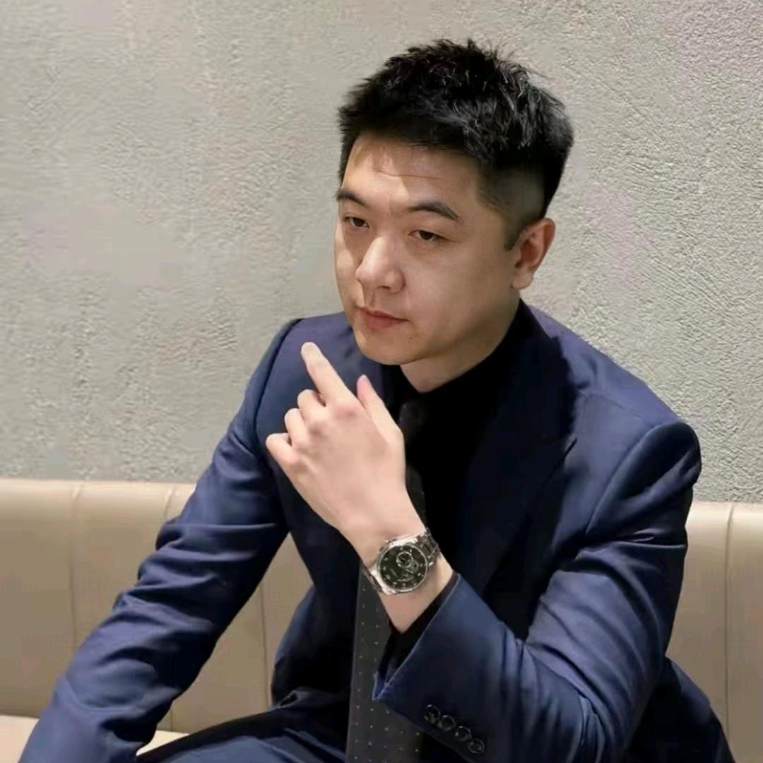 颜王（国际庄0投召合亻火人）