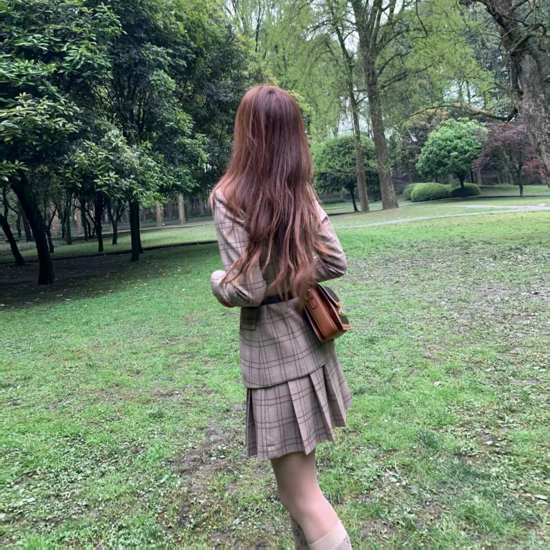 牛娜拉