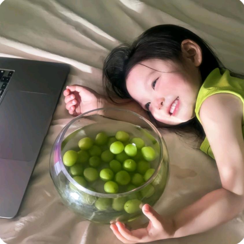 蜜蜜的蜜