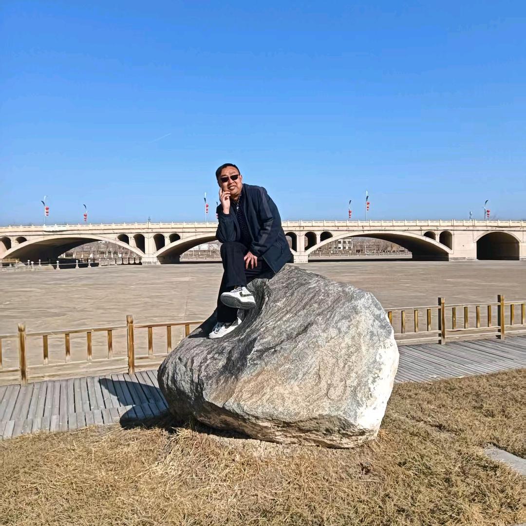 看破红尘不任怂