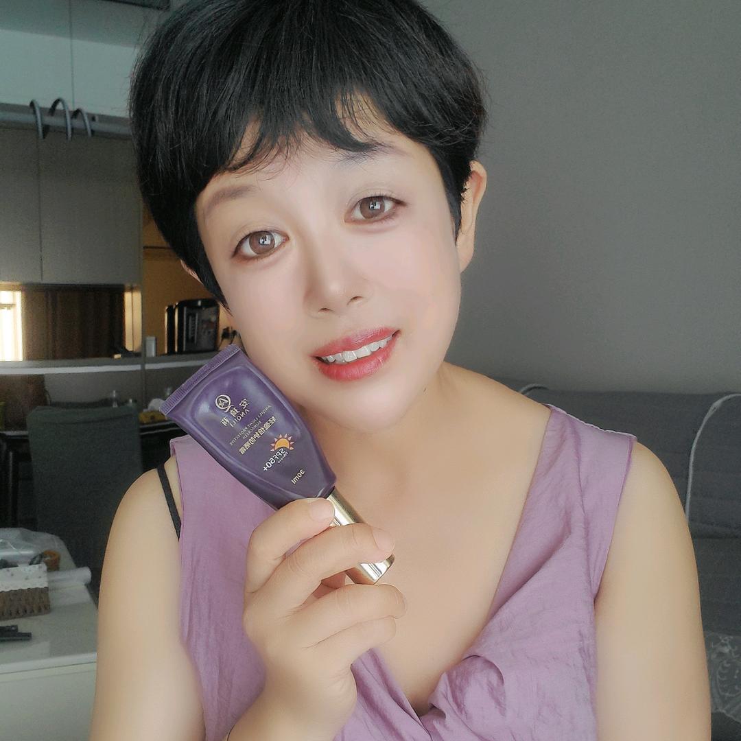 松江泖港小周爱护肤